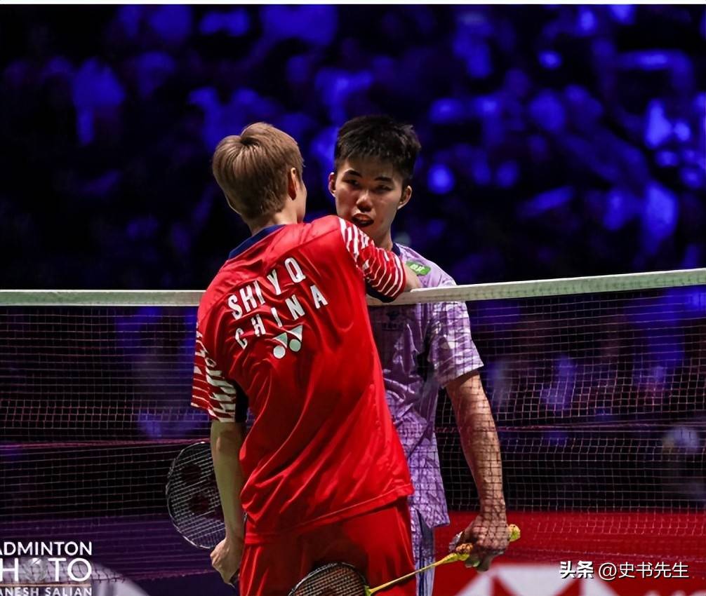 为观众们奉 为观众们奉