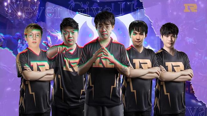 的三叉戟体 的三叉戟体