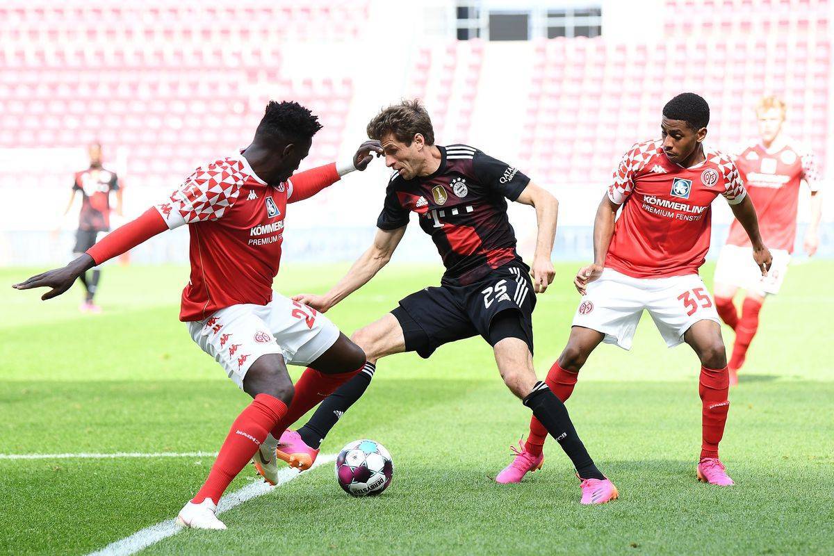 让主攻和副 让主攻和副