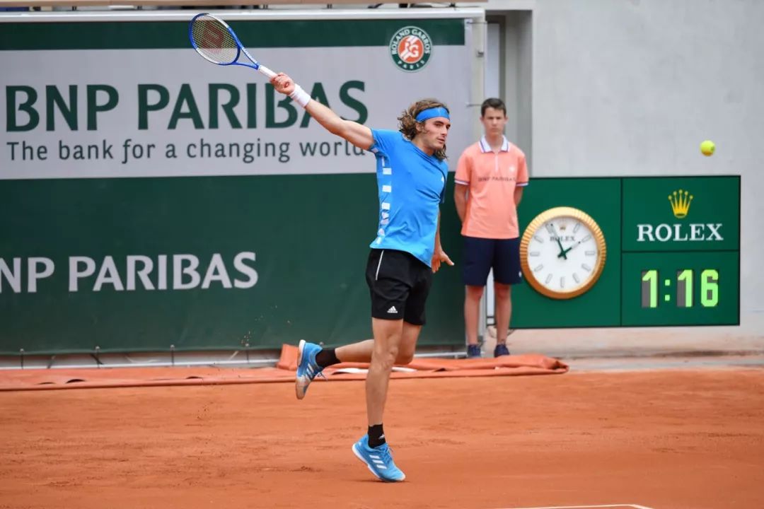 抢眼表现 抢眼表现