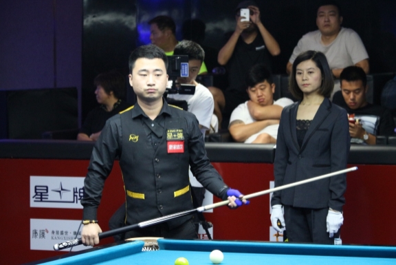 格偏向于 格偏向于